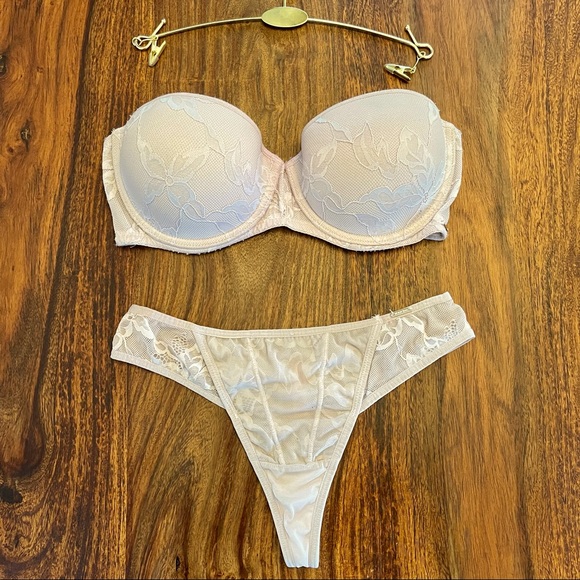 Beautiful light pink strapless bra & thong set - Picture 1 of 3